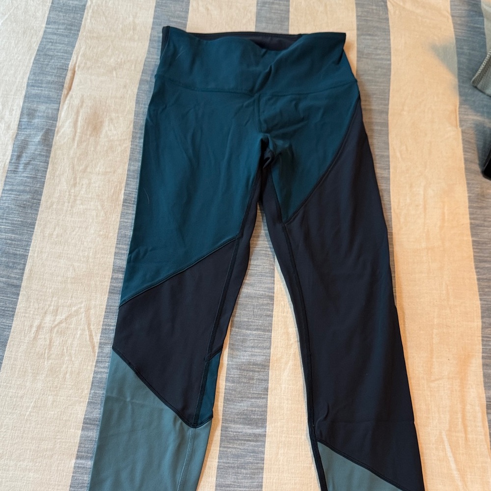 lululemon athletica Teal and Black Leggings